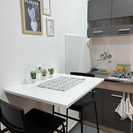 Comfy Crib * Novi Sad